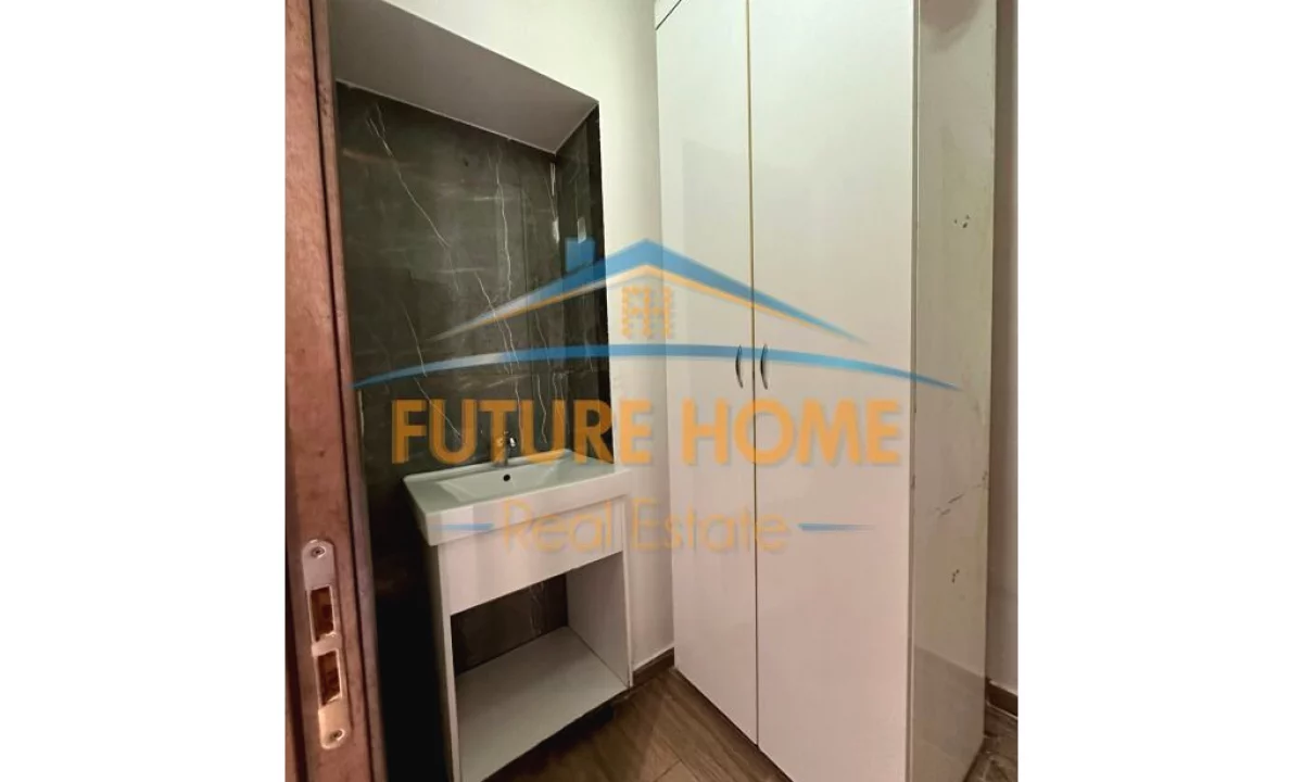 Apartment for sale in Tirana 2+1, Emty