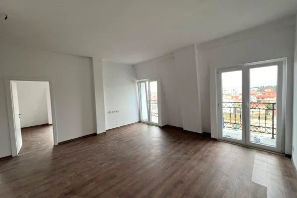 Shtepi ne shitje 2+1 ne Tirane - 159,000 Euro