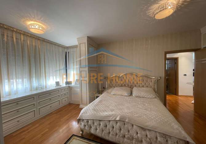 Shtepi me qera 2+1 ne Tirane - 1,800 Euro