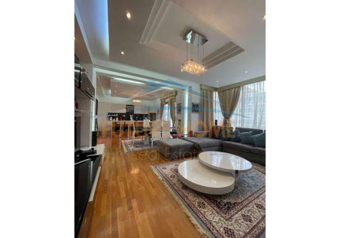 Shtepi me qera 2+1 ne Tirane - 1,800 Euro