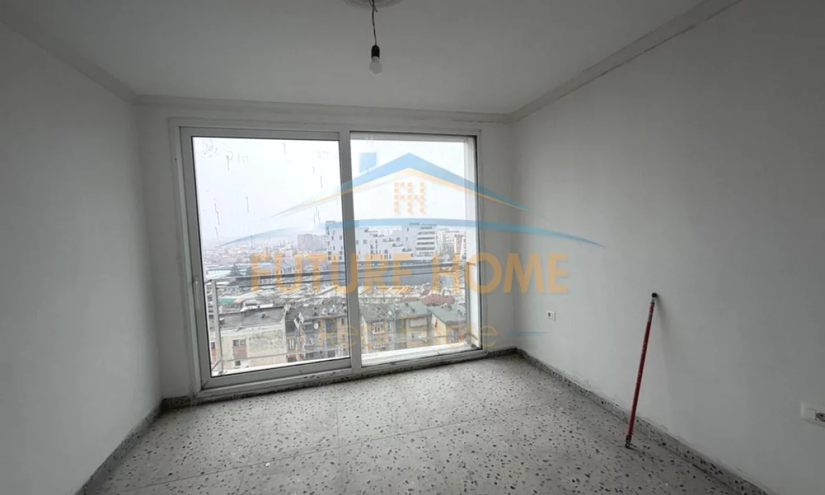 Apartment for rent in Tirana 2+1, Emty