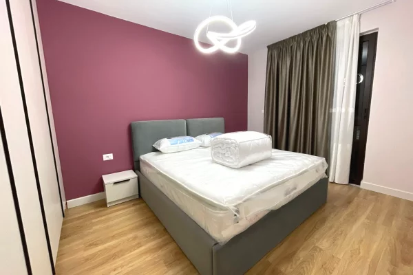 Appartamento in affitto a Tirana 2+1, Arredato