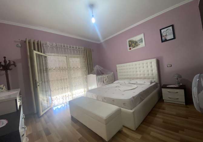 Shtepi me qera 7+1 ne Tirane - 4,500 Euro