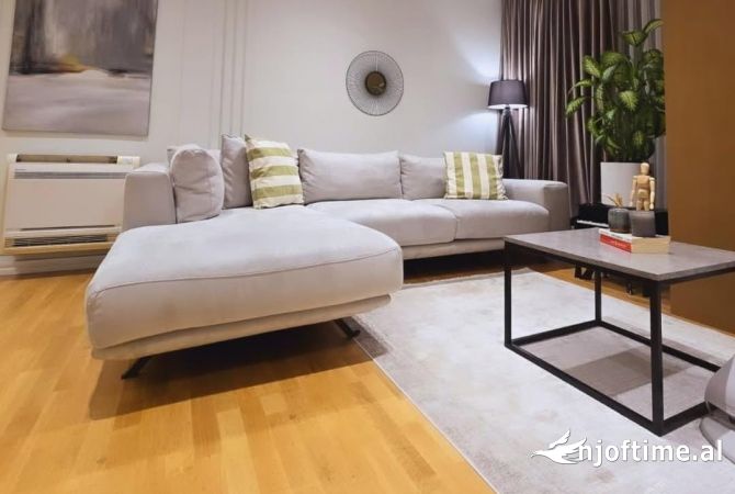 Shtepi ne shitje 2+1 ne Tirane - 220,000 Euro