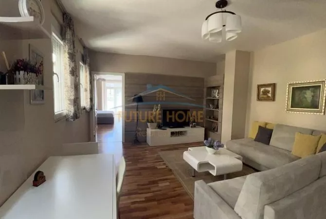 Shtepi me qera 1+1 ne Tirane - 730 Euro