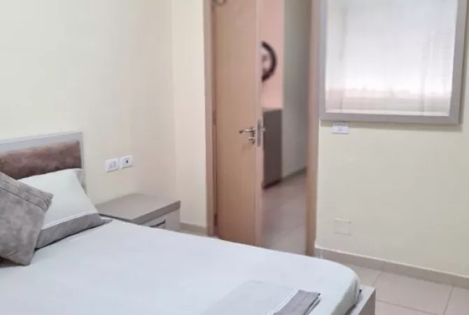 Shtepi me qera 1+1 ne Tirane - 450 Euro