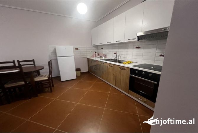 Shtepi me qera 1+1 ne Vlore - 360 Euro