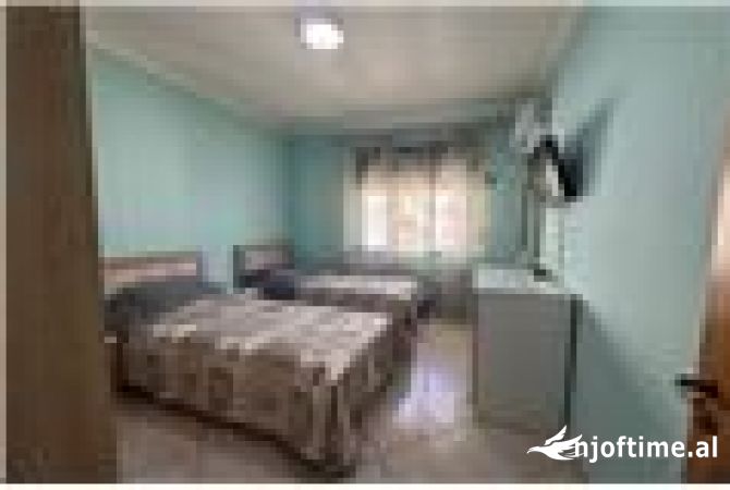 Shtepi me qera Apartament ne Vlore, 2+1, Mobilimi E mobiluar, Pagesa 450  Euro.