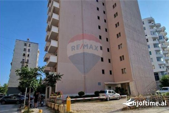 Shtepi me qera Apartament ne Vlore, 2+1, Mobilimi E mobiluar, Pagesa 500  Euro.