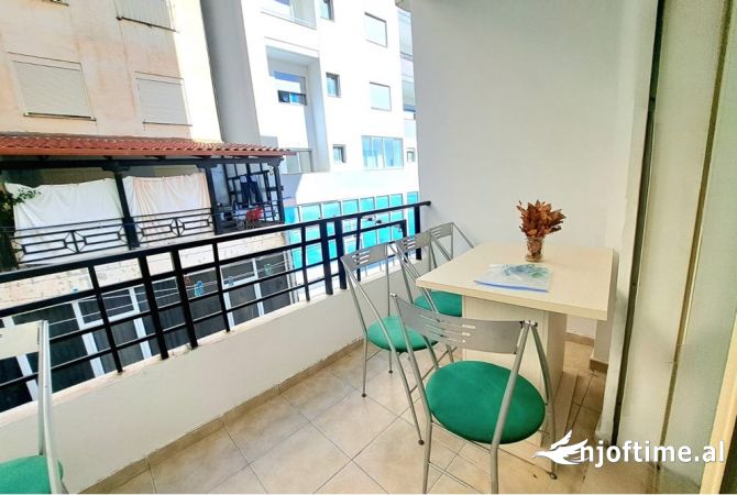 Shtepi me qera Apartament ne Vlore, 2+1, Mobilimi E mobiluar, Pagesa 300  Euro.