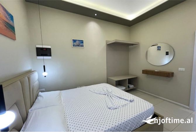 Shtepi ne shitje Apartament ne Vlore, Garsoniere, Mobilimi E mobiluar, Pagesa 77,000  Euro.