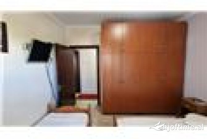 Shtepi me qera Apartament ne Vlore, 2+1, Mobilimi E mobiluar, Pagesa 350  Euro.