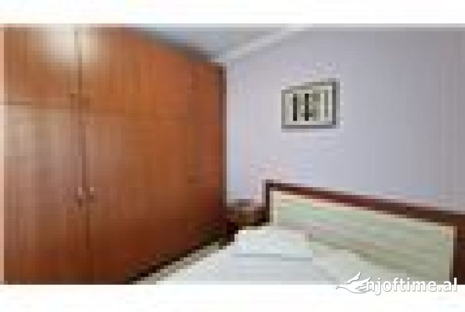 Shtepi me qera Apartament ne Vlore, 2+1, Mobilimi E mobiluar, Pagesa 350  Euro.