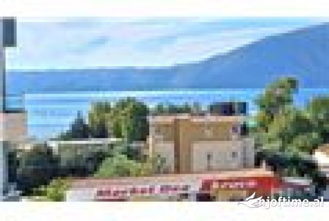 Shtepi ne shitje Apartament ne Vlore, 1+1, Mobilimi Bosh, pa mobiluar, Pagesa 185,679  Euro.