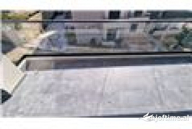 Shtepi ne shitje Apartament ne Vlore, 1+1, Mobilimi Bosh, pa mobiluar, Pagesa 185,679  Euro.