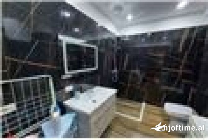 Shtepi ne shitje Apartament ne Vlore, 1+1, Mobilimi E mobiluar, Pagesa 85,000  Euro.