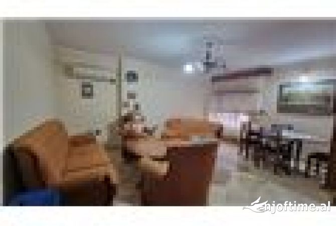 Shtepi ne shitje 1+1 ne Vlore - 64,000 Euro