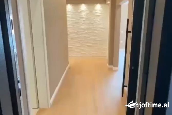 Shtepi ne shitje 2+1 ne Tirane - 165,000 Euro
