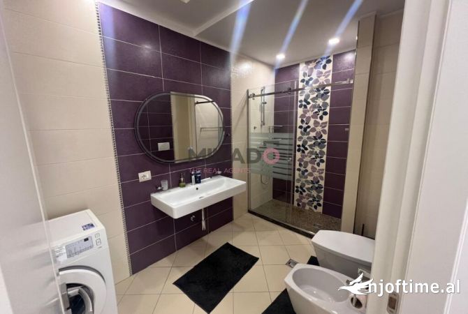 Shtepi me qera Apartament ne Tirane, 2+1, Mobilimi E mobiluar, Pagesa 1,200  Euro.