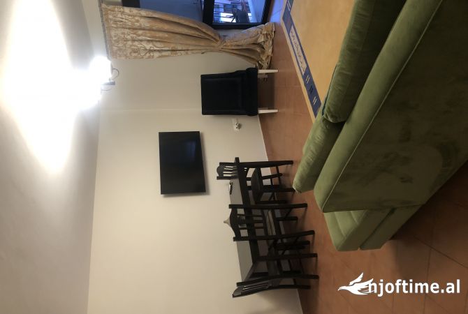 Shtepi me qera Apartament ne Tirane, 1+1, Mobilimi E mobiluar, Pagesa 850  Euro.