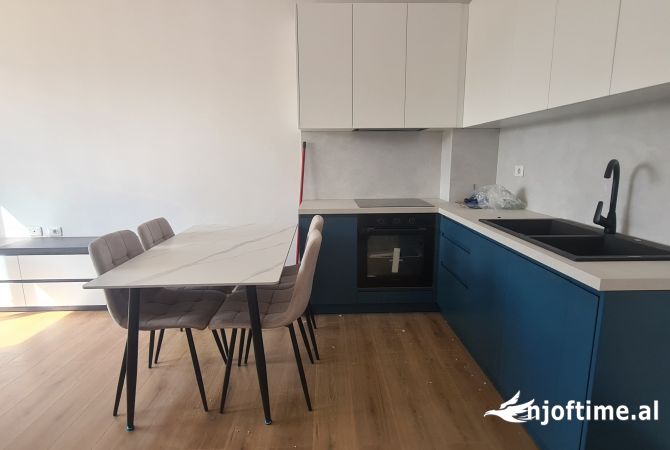 Shtepi me qera 3+1 ne Tirane - 650 Euro