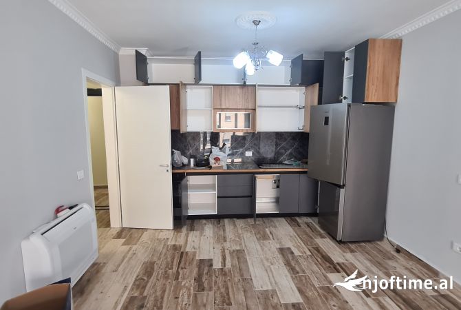 Shtepi me qera 2+1 ne Tirane - 600 Euro