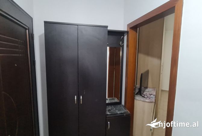 Shtepi me qera Apartament ne Tirane, 2+1, Mobilimi E mobiluar, Pagesa 37,000  Leke.