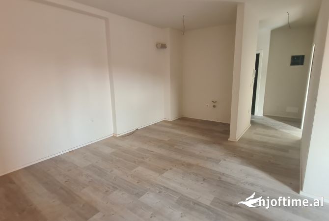 Shtepi ne shitje 2+1 ne Tirane - 157,500 Euro