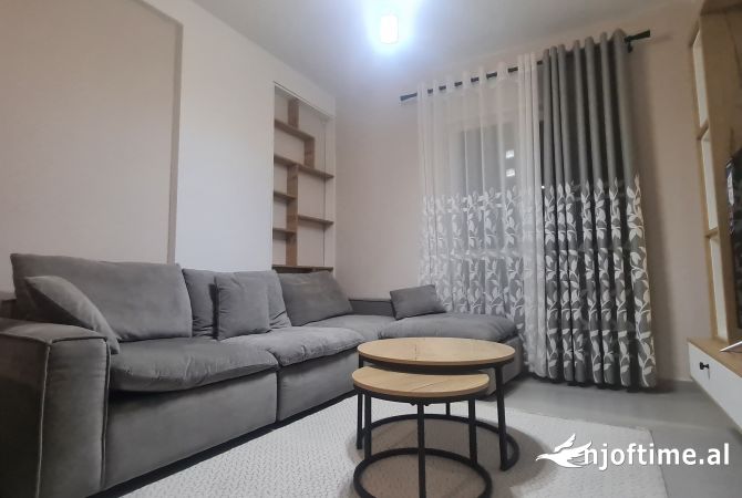 Shtepi me qera 1+1 ne Tirane - 450 Euro