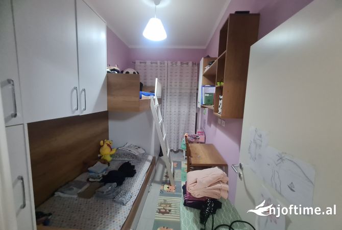 Shtepi me qera Apartament ne Tirane, 2+1, Mobilimi E mobiluar, Pagesa 45,000  Leke.