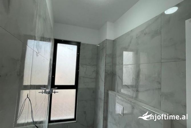 Casa in vendita 3+1 a Tirana - 158,000 Euro