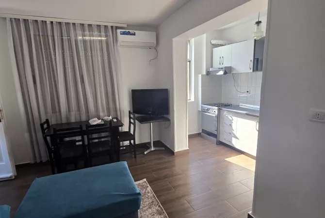 Shtepi me qera 1+1 ne Tirane - 450 Euro