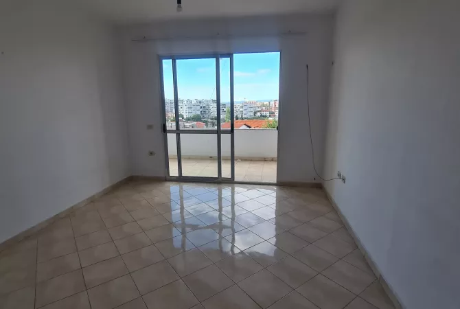 House for Rent 1+1 in Tirana - 27,000 Leke