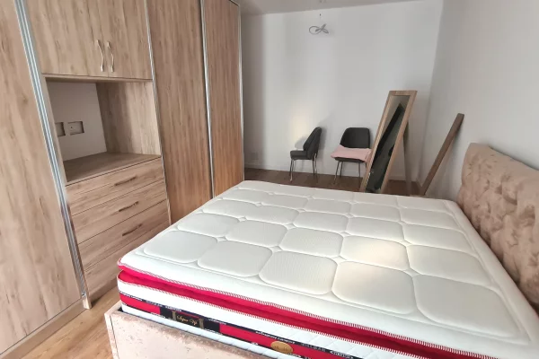 Shtepi me qera 2+1 ne Tirane - 600 Euro