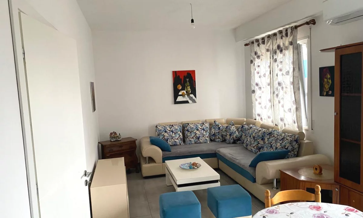 Shtepi me qera Apartament ne Tirane, 2+1, Mobilimi E mobiluar, Pagesa 600  Euro.