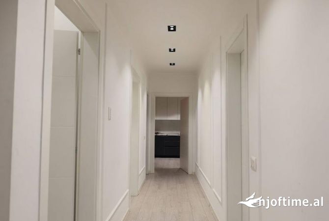 Shtepi me qera 2+1 ne Tirane - 600 Euro