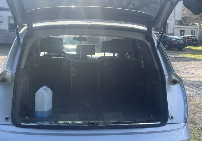 Makina ne shitje ne Tirane, Audi, 2011 Diesel,Kambio Automatik Pagesa 12,000  Euro.