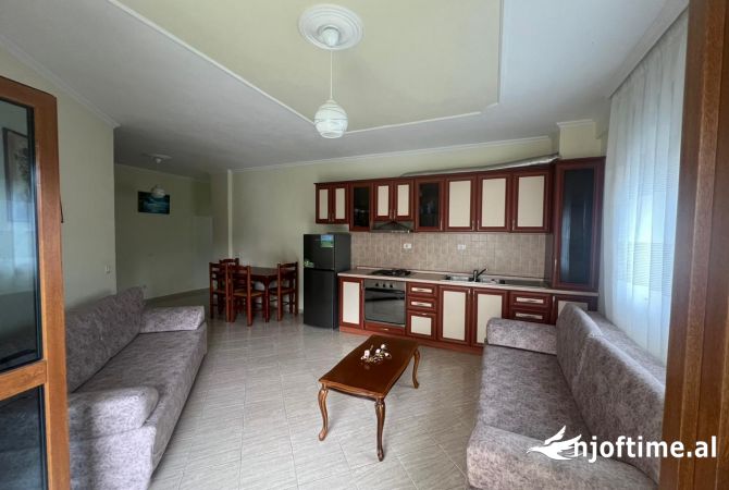 Shtepi me qera 1+1 ne Durres - 350 Euro