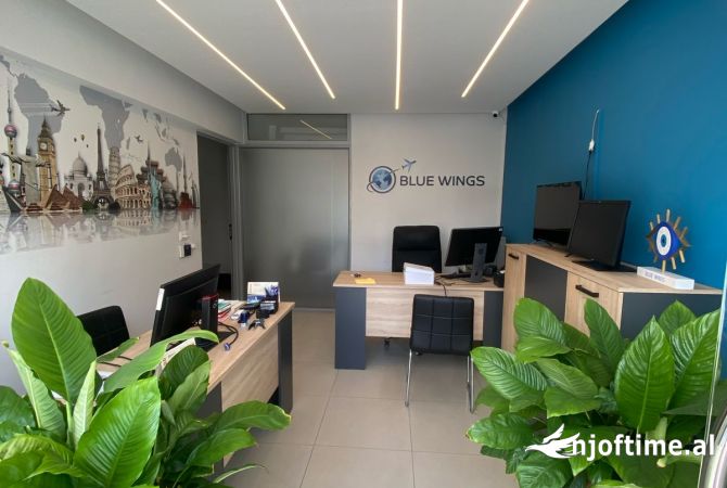 Ambiente Commerciale in Affitto 3+1 a Durazzo - 3,500 Euro