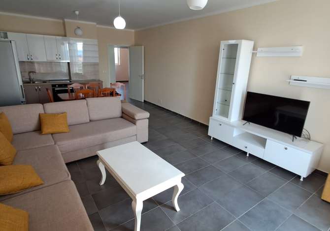 Shtepi me qera Apartament ne Tirane, 2+1, Mobilimi E mobiluar, Pagesa 350  Euro.