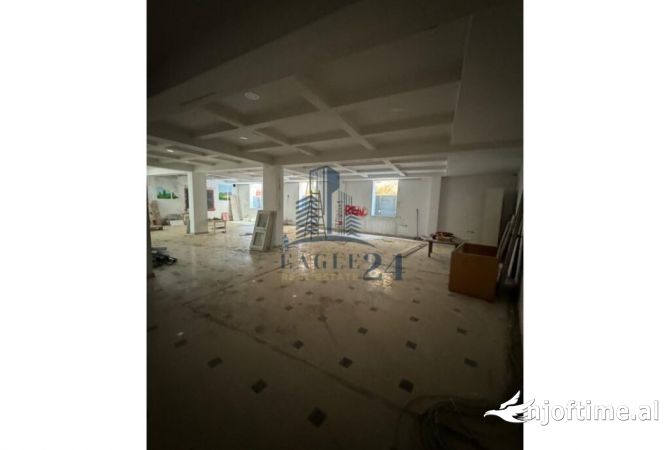 Ambient biznesi me qera 5+1 ne Tirane - 6,100 Euro