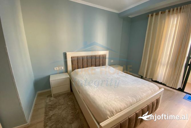 Shtepi me qera Apartament ne Tirane, 1+1, Mobilimi E mobiluar, Pagesa 500  Euro.