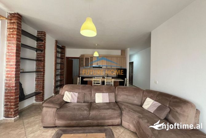 Shtepi ne shitje 3+1 ne Tirane - 130,000 Euro
