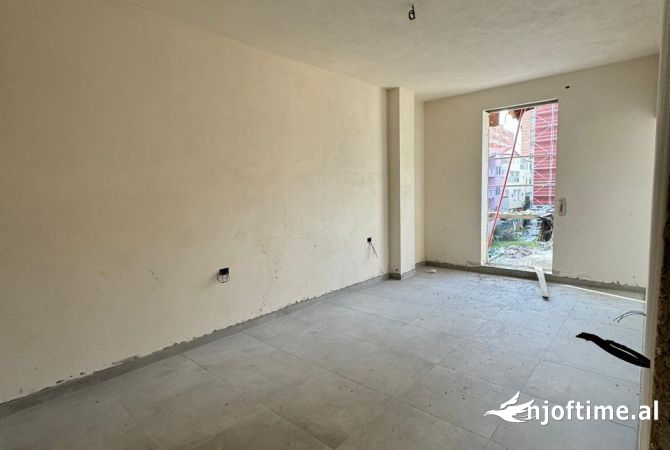 Shtepi ne shitje 2+1 ne Tirane - 118,000 Euro