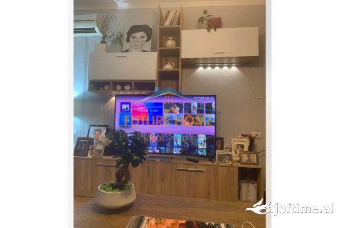 Shtepi ne shitje Apartament ne Tirane, 2+1, Mobilimi E mobiluar, Pagesa 92,000  Euro.