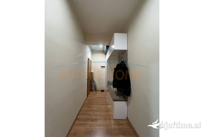 Shtepi ne shitje Apartament ne Tirane, 2+1, Mobilimi E mobiluar, Pagesa 210,000  Euro.