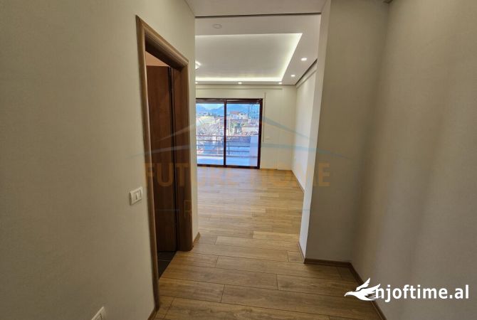 Apartment for sale in Tirana 2+1, Emty