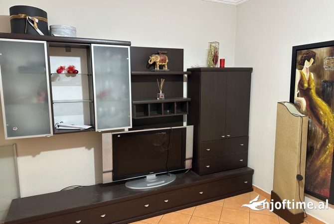 Shtepi ne shitje 2+1 ne Tirane - 160,000 Euro