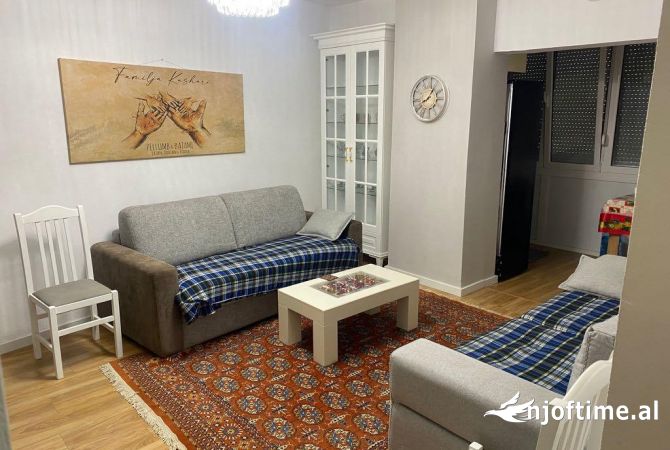 Shtepi me qera 1+1 ne Tirane - 450 Euro