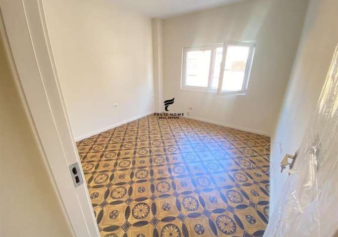 Shtepi ne shitje Apartament ne Tirane, 2+1, Mobilimi Bosh, pa mobiluar, Pagesa 308,485  Euro.
